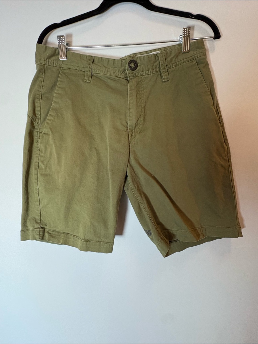 Volcom Men's Olive Green Casual Cotton Shorts size 31
